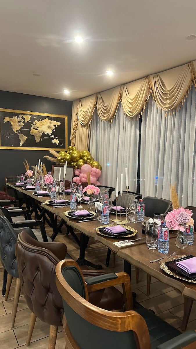Liv Resto Lounge