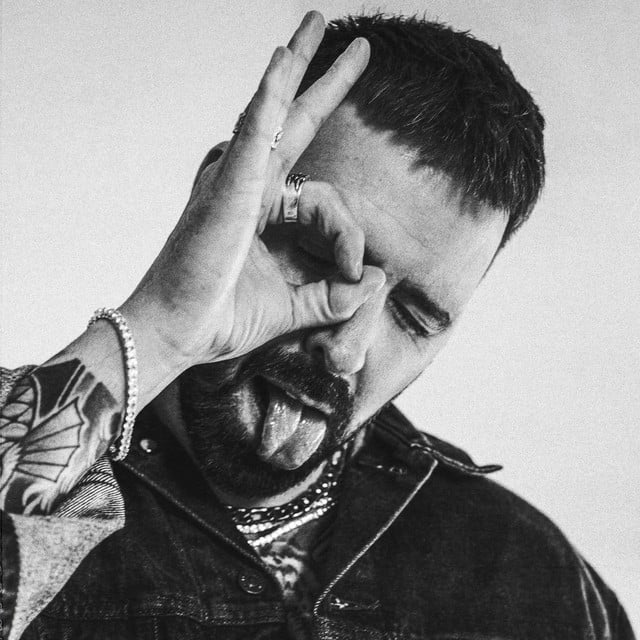 Grzegorz Hyży - Artist