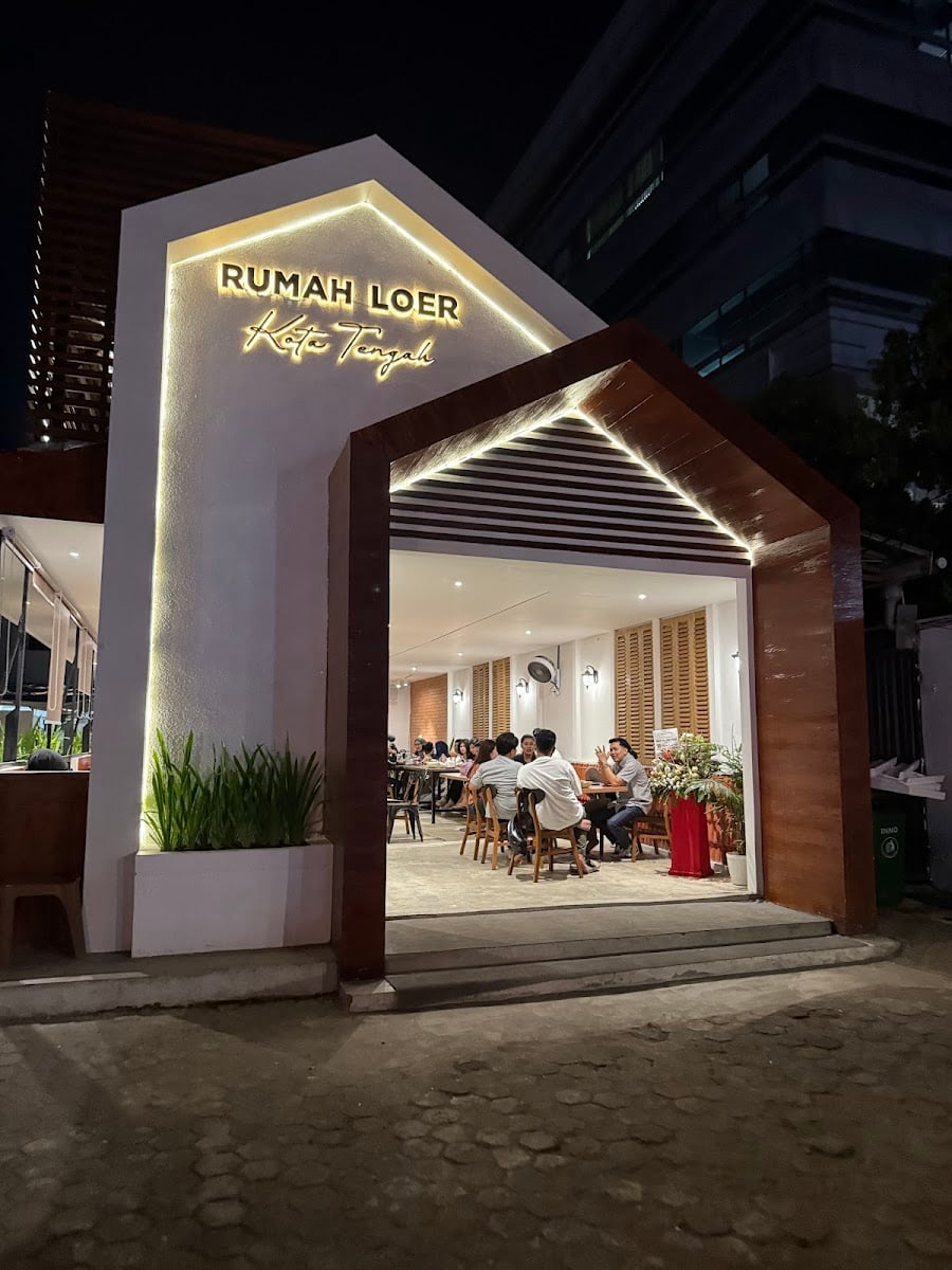 Rumah Loer - Kota Tengah