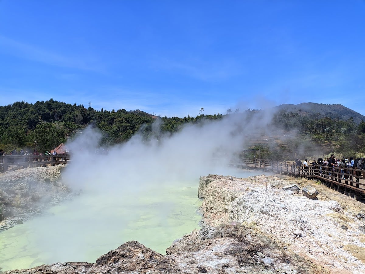 Kawah Sikidang