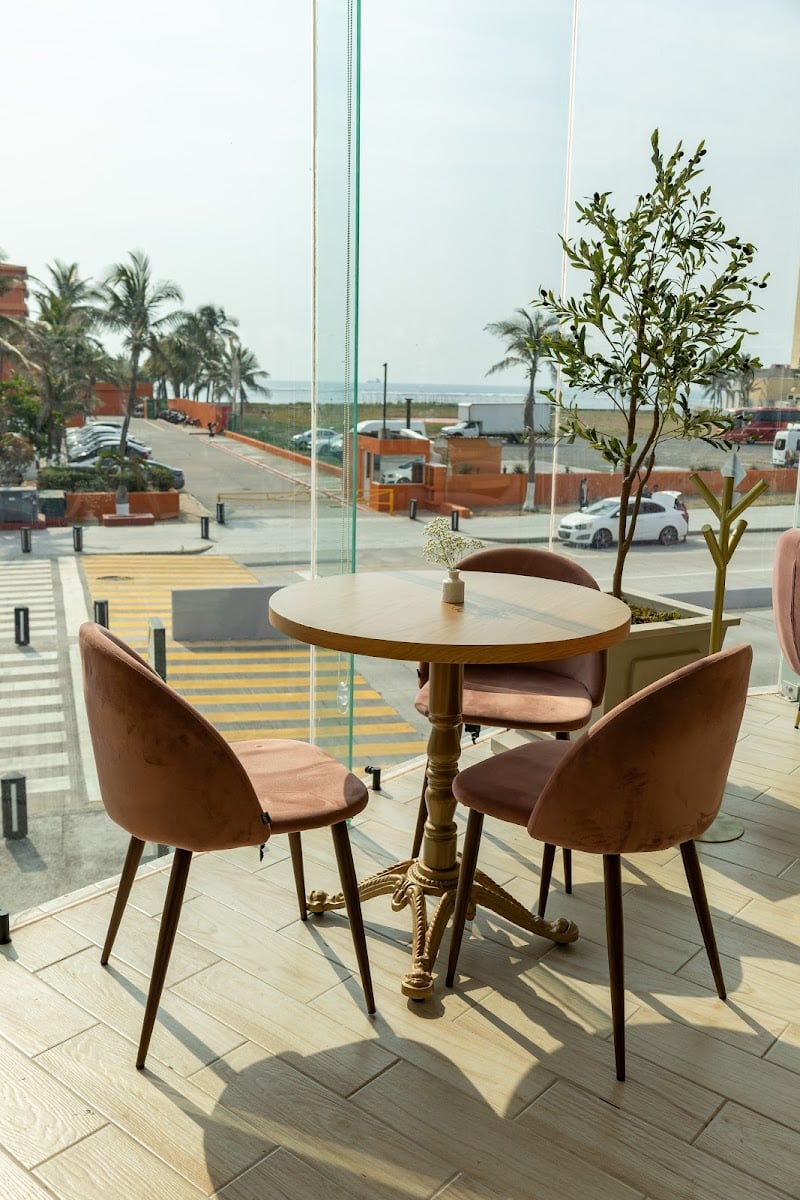 NATA CAFETERÍA Costa de Oro