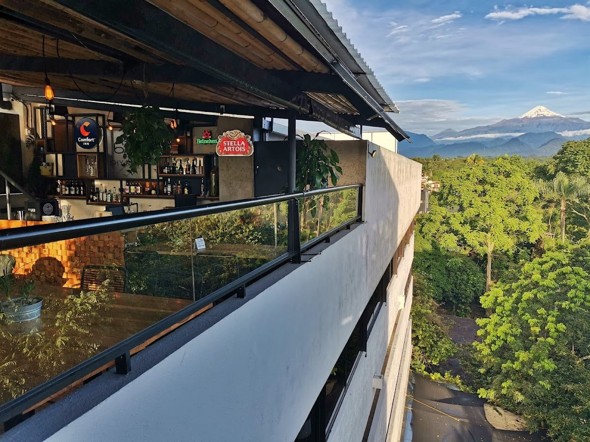 601 Sky Room