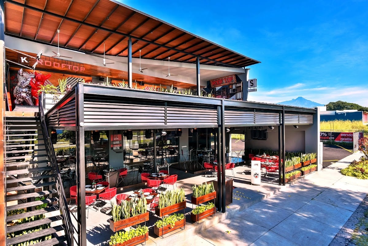 Kukara Rooftop - Sushii