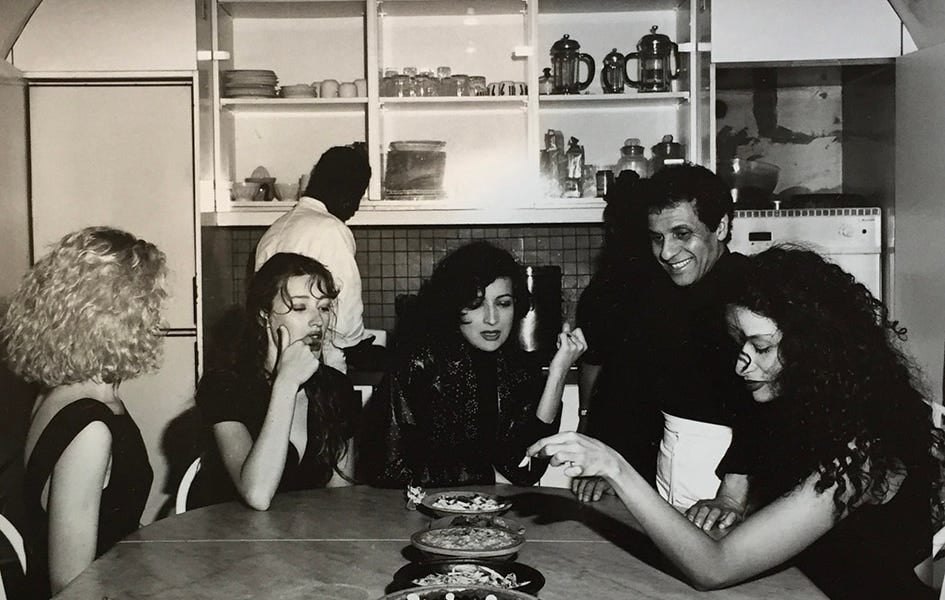 let’s all gather around the kitchen table - internet girl