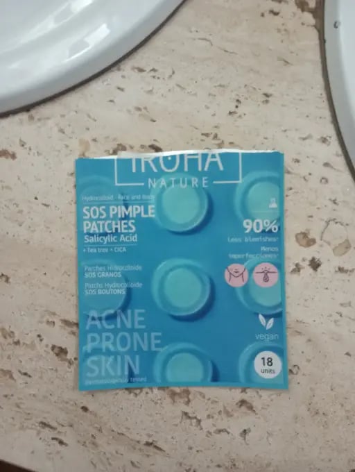Iroha nature sos pimple parches - Parches para granitos