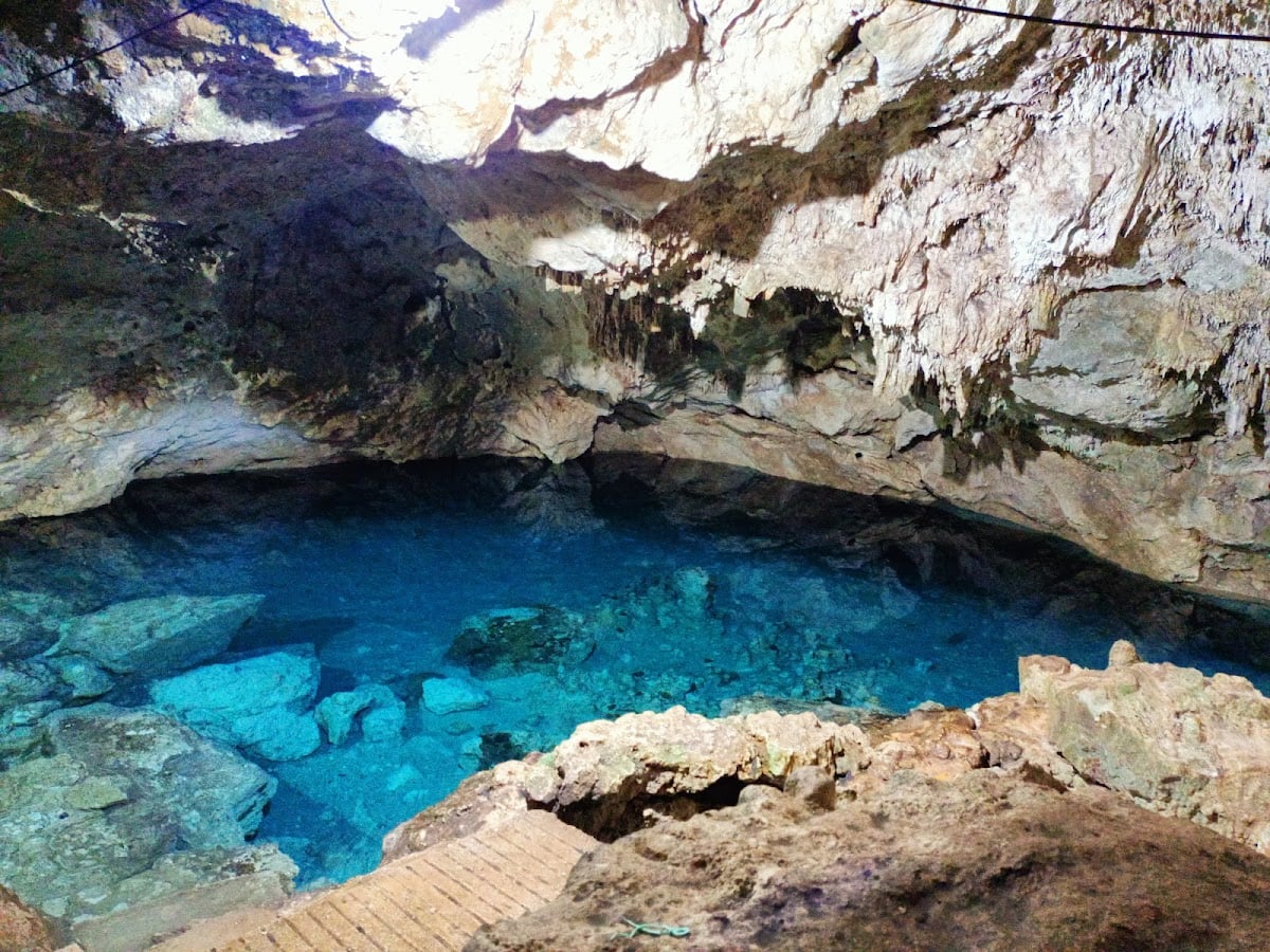 Cenote Pool Uinic