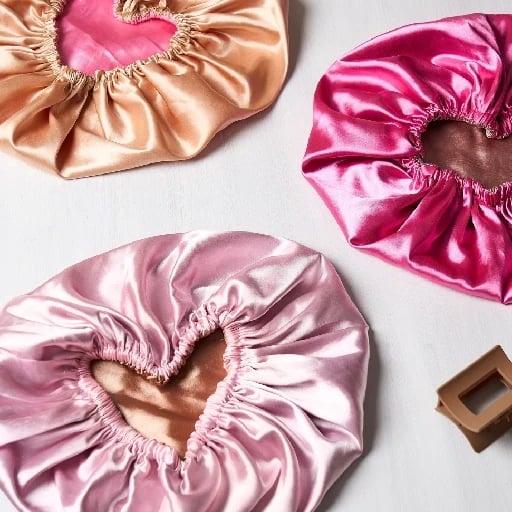 Gorro de satin