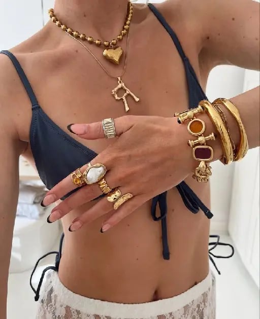 Muchas joyas