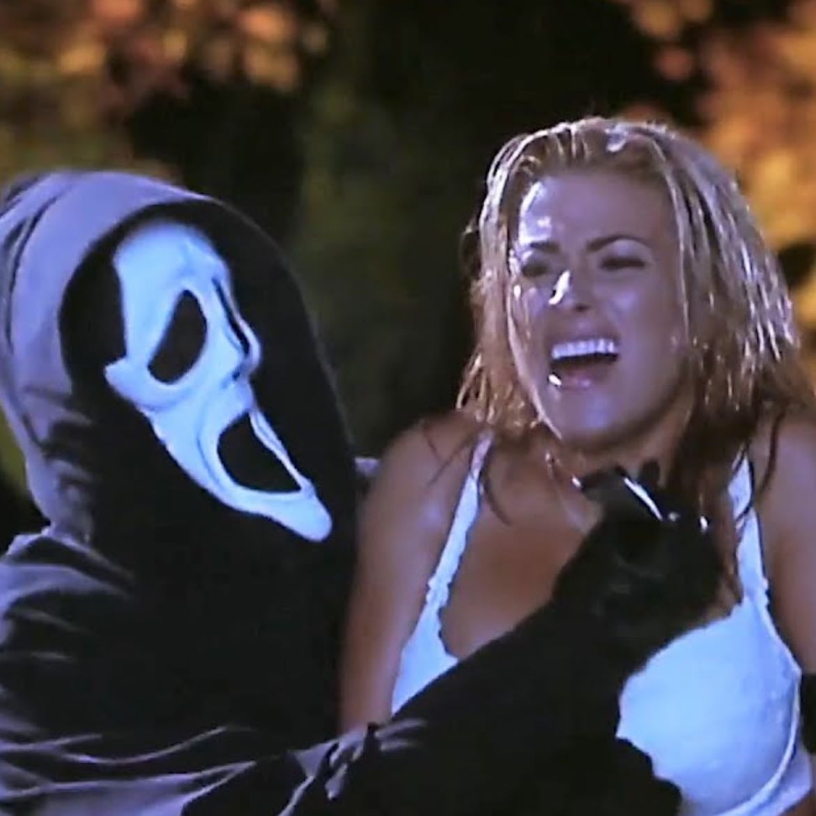 Scary movie boob scene - The short bob, knife in boob with blood, the sweater ripped
