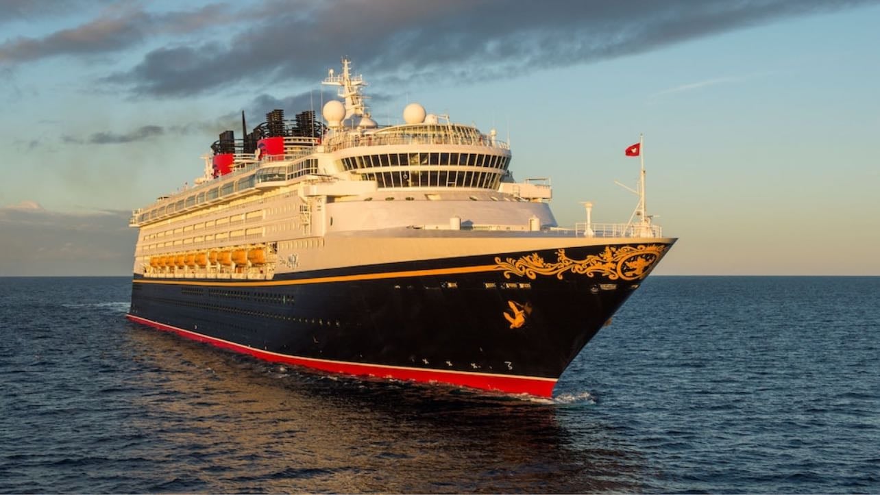 Disney Cruise-Magic ship