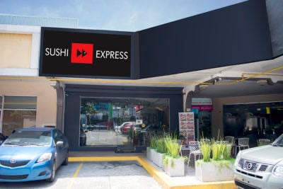 Sushi Express Costa del Este - 📍 Ciudad de Panamá
Albrook Mall • Albrook View • Área Bancaria • Brisas del Golf • Condado del Rey • El Dorado • Multicentro • Multiplaza • Punta Pacífica • San Francisco • Westland Mall
⸻
🌇 Panamá Oeste / La Chorrera
Costa Verde