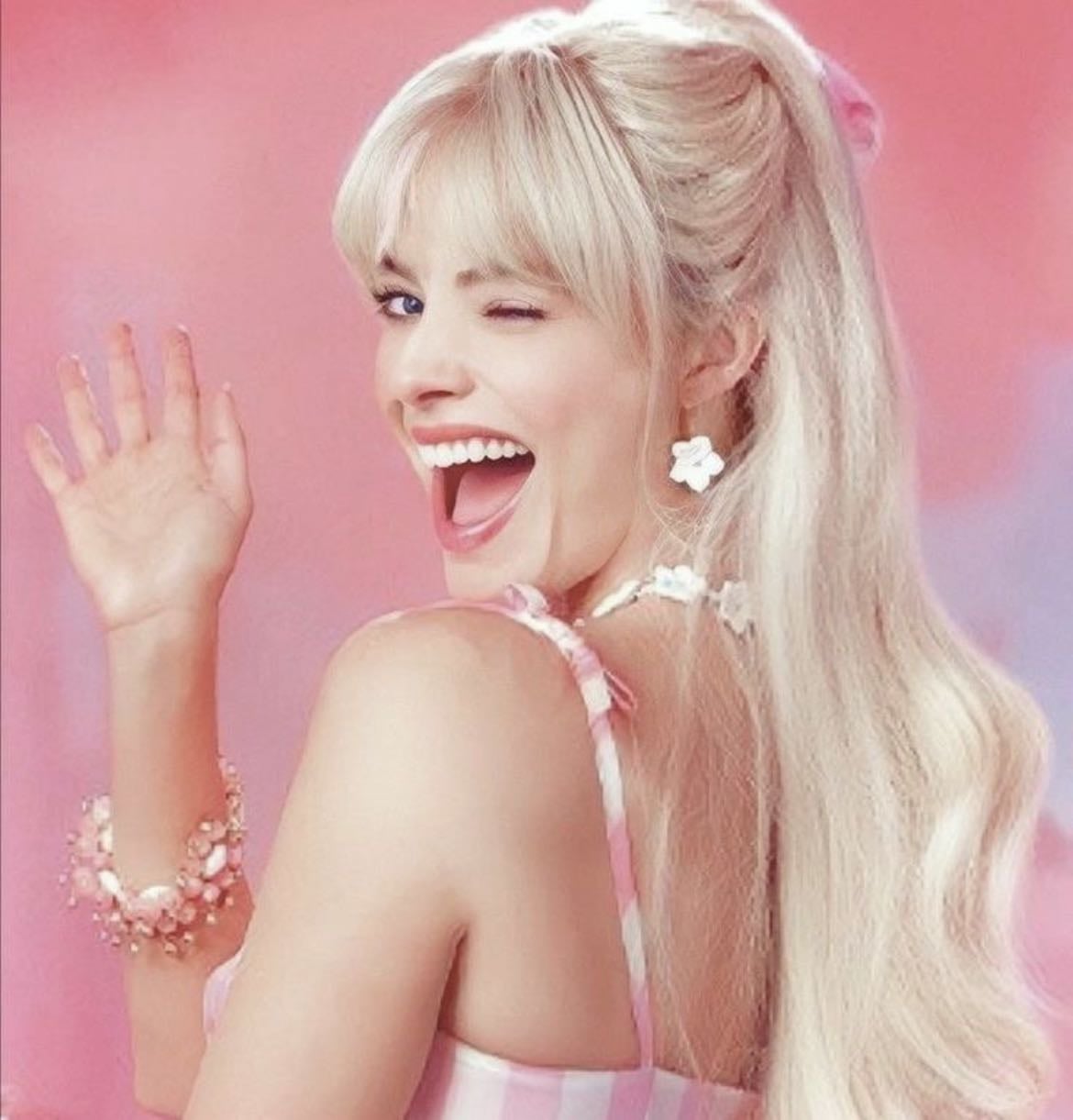 Margot Robbie - actress