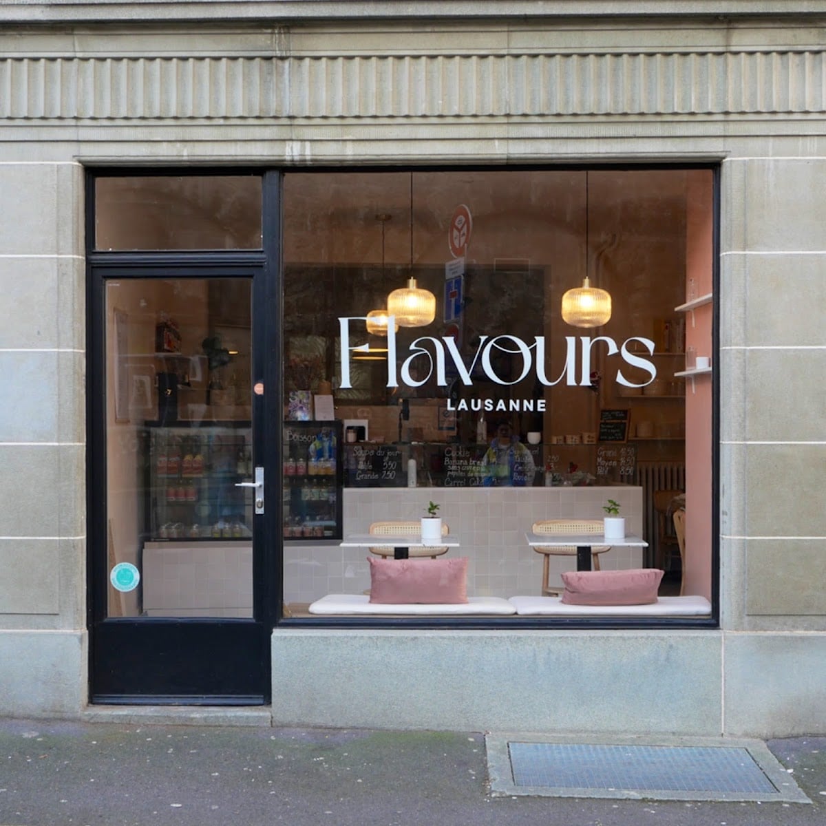 Flavours Lausanne I Café, Pâtisseries & Salades