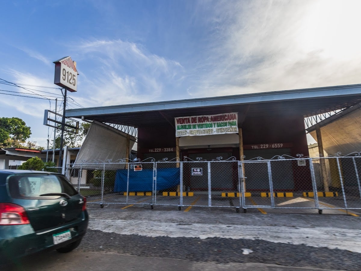 La Casita Thrift Shop - 🍓 Ciudad de Panamá, Bethania
Cam. Realde Bethania
