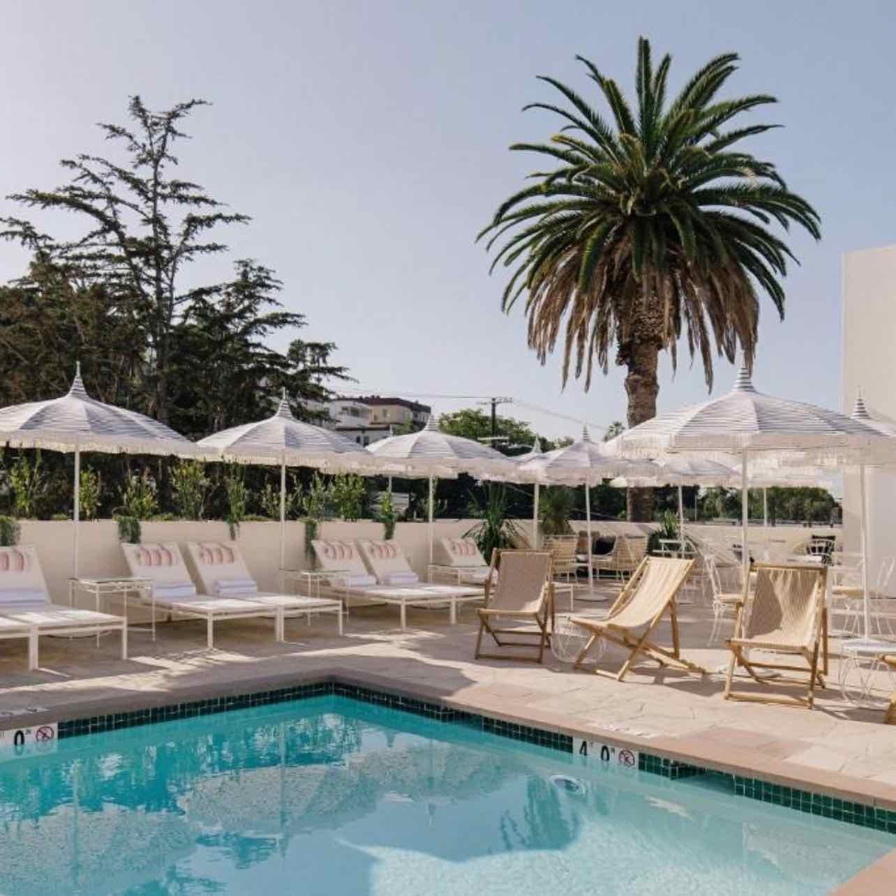 Silver Lake Pool & Inn