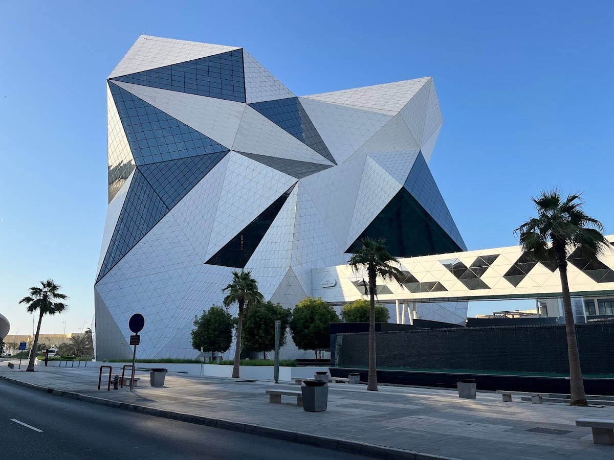 CLYMB Yas Island, Abu Dhabi - Indoor skydiving