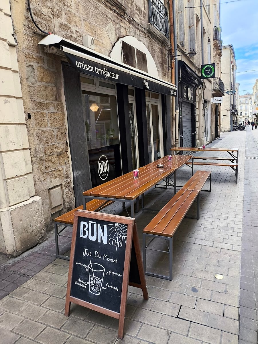 Café BUN - Etuves