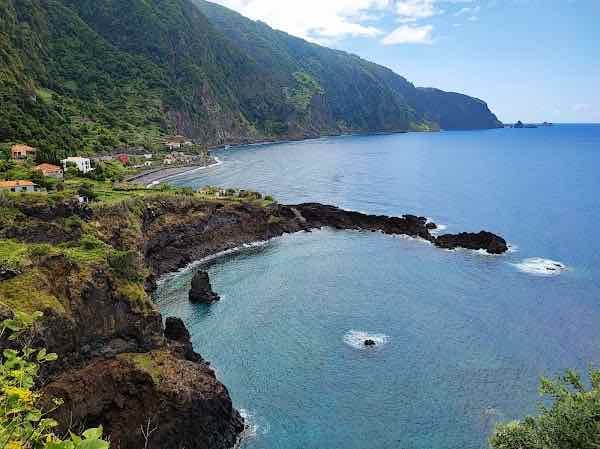 Praia da Laje