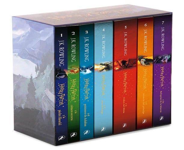 Pack Harry Potter - La Serie Completa / Harry Potter Paperback Boxed Set: Books 1-7 - J K Rowling 路 2023