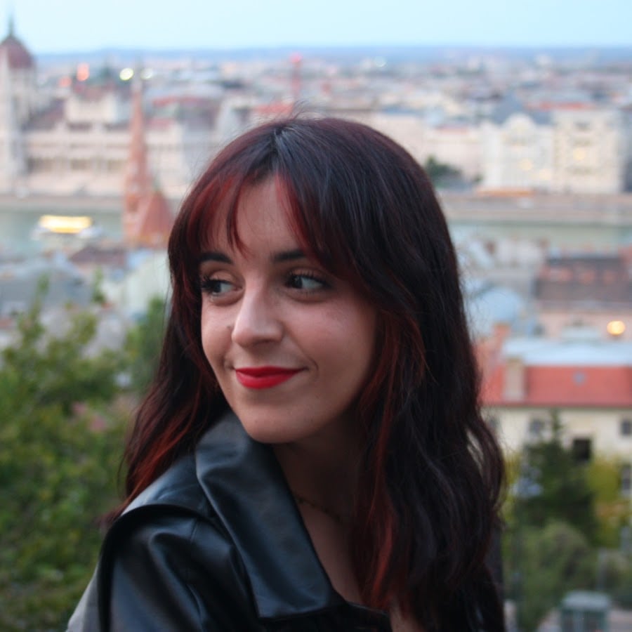 Rose Bennet - Historia,arte, literatura