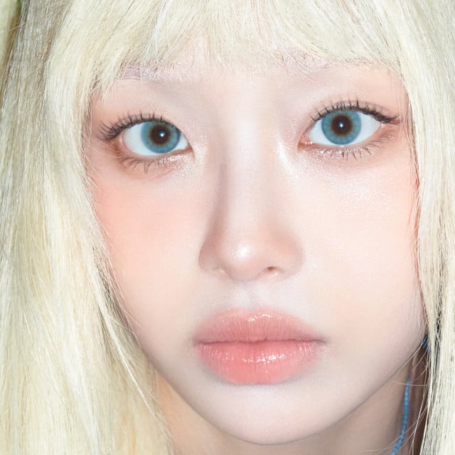 CHUU - Artist