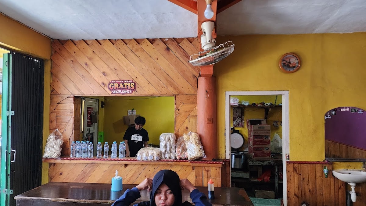 Warung Dkeprek
