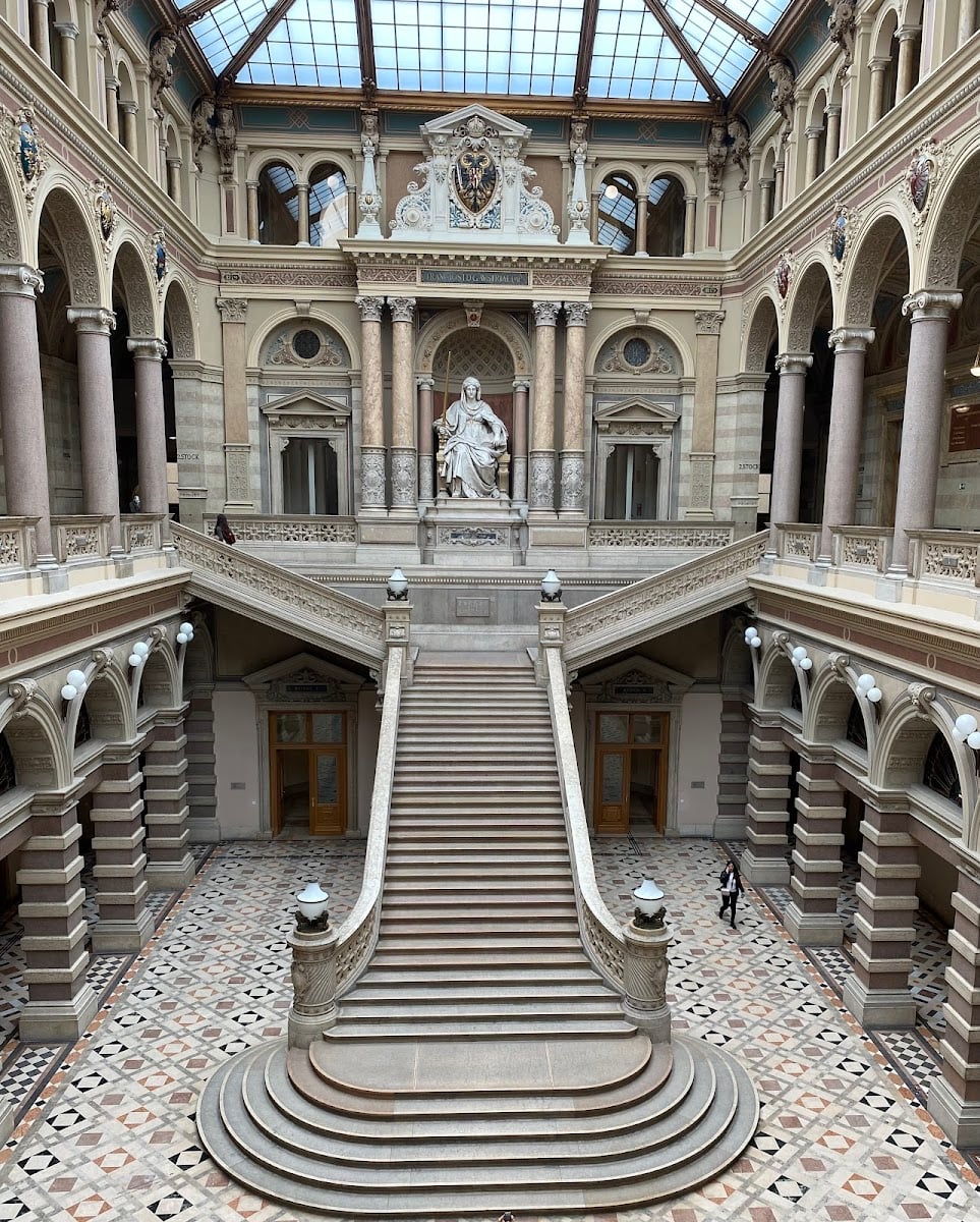 Justizpalast