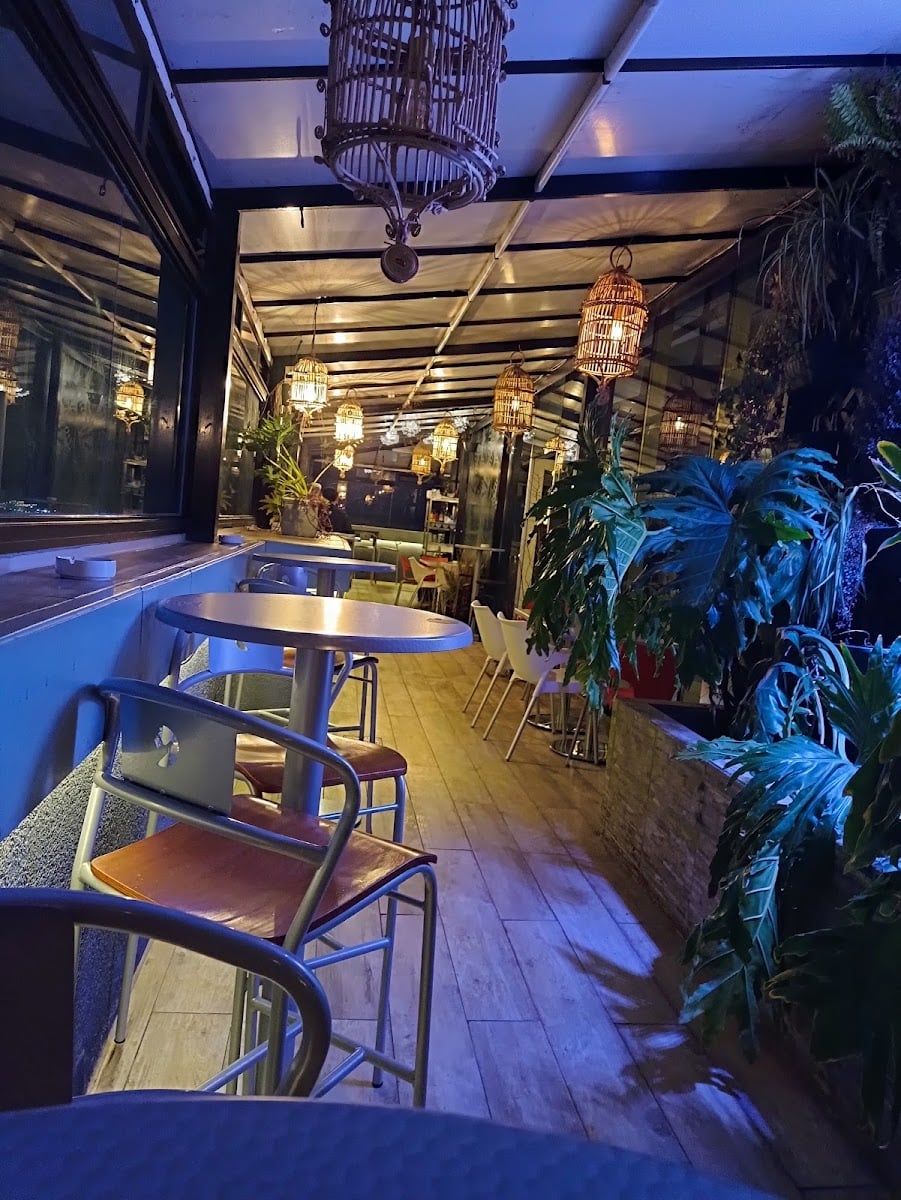 Sky Bar Aventura By Fina Estampa - Bar 路 B铆o B铆o, Concepci贸n