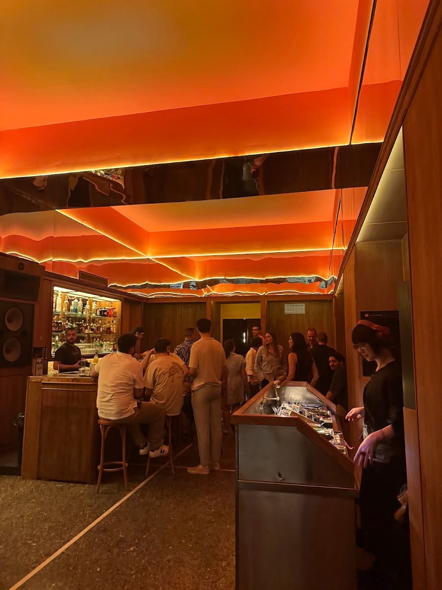 Telion Bar