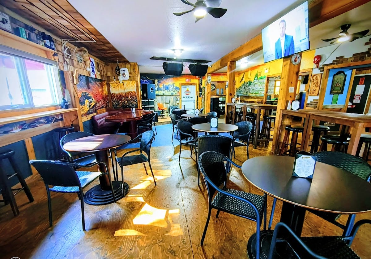 Roadhouse Bed & BBQ