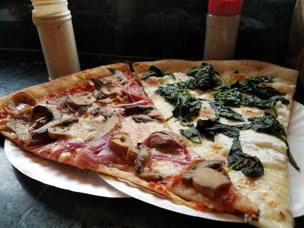 Joe's Pizza
