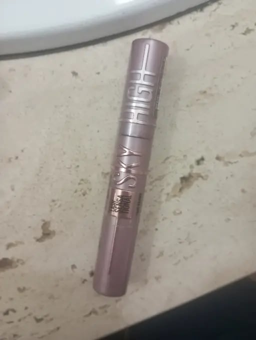 Mascara de pesta帽as - Maybelline New York