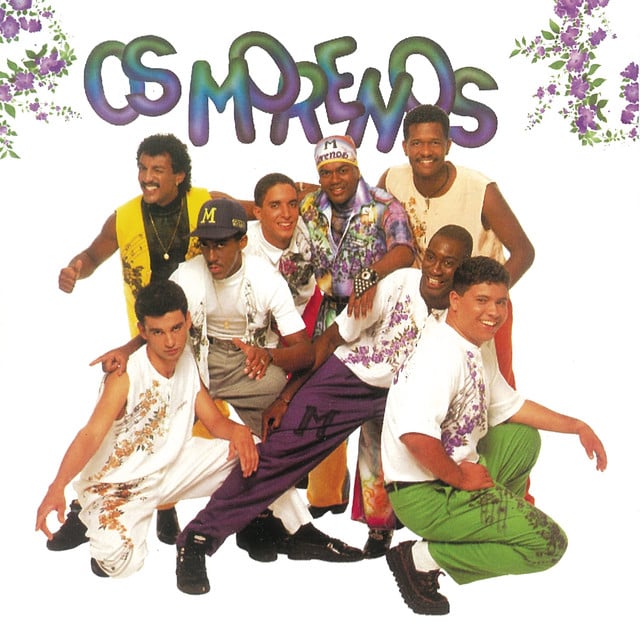 Marrom Bombom - Song 路 Os Morenos