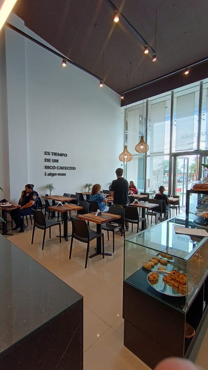 Panes i mas – Exquisiteces