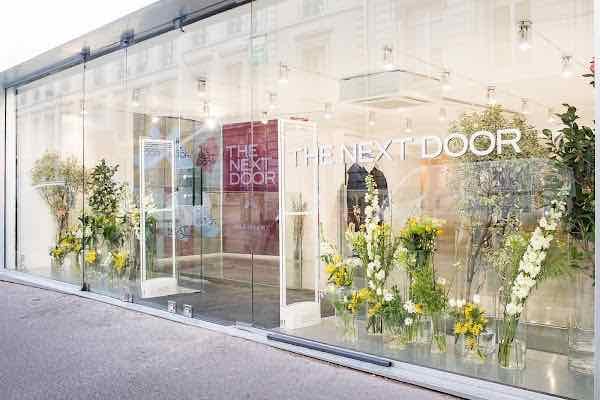 THE NEXT DOOR Paris