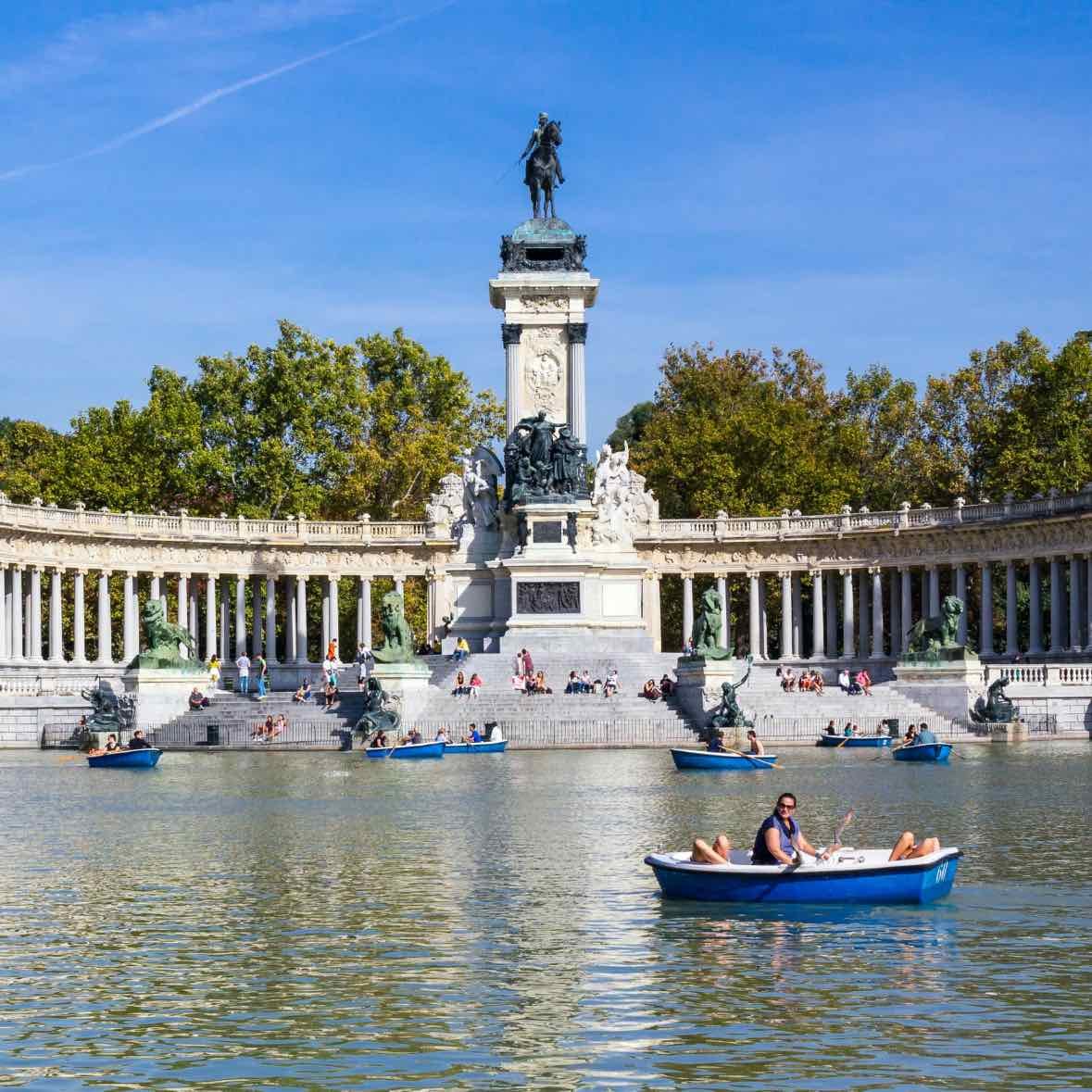 El Retiro Park