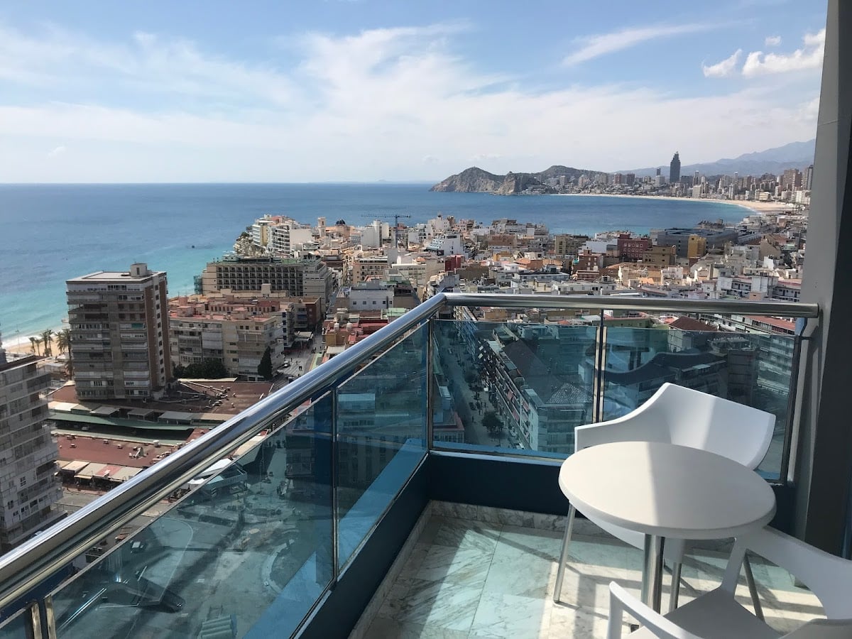 Hotel Madeira - Rooftop en lo alto del hotel Madeira 🥂