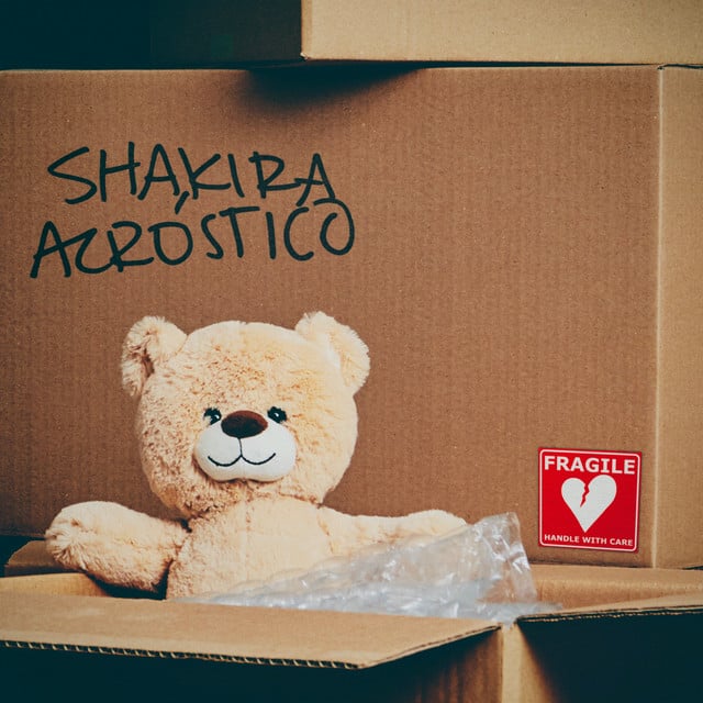 Acróstico - Milan + Sasha - Song · Shakira