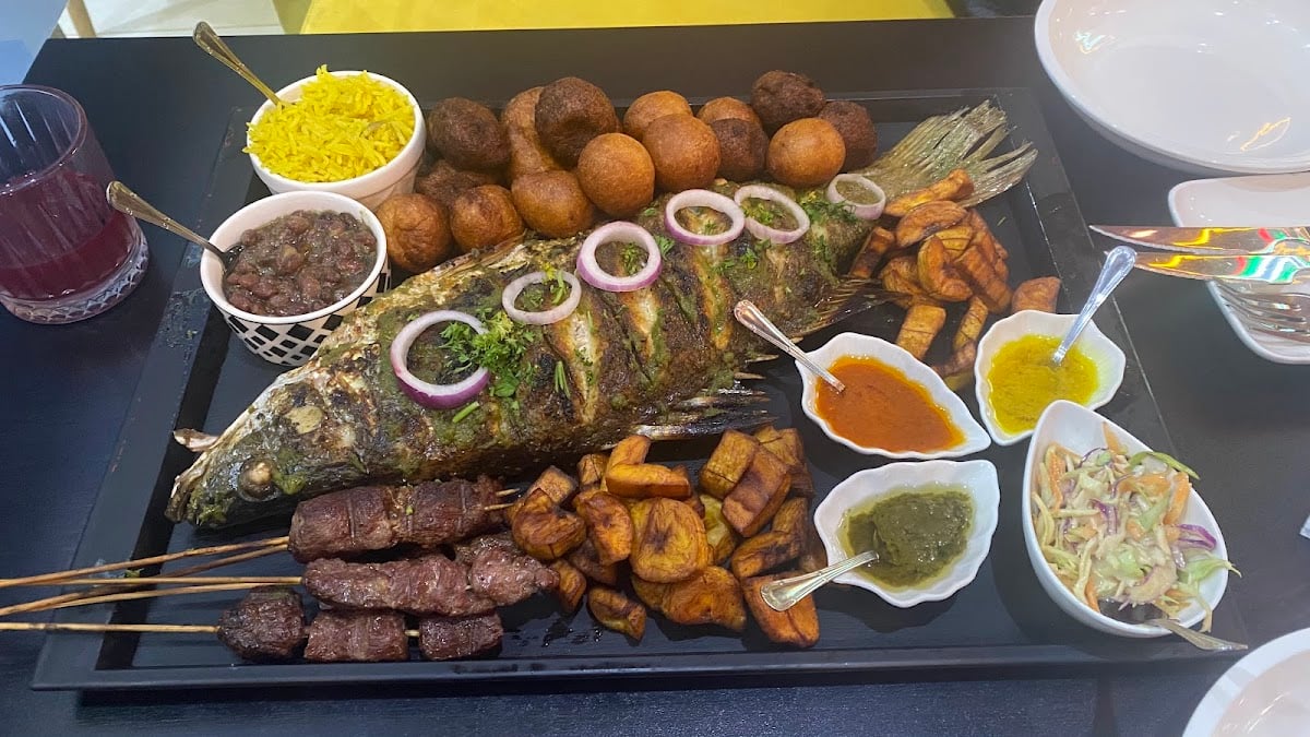 La Sauce Restaurant