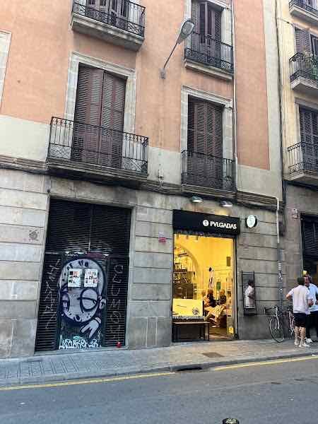 12 Pulgadas - LA selección de prendas y marcas streetwear.
