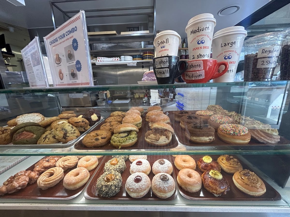 Janus Deli Surfers Paradise