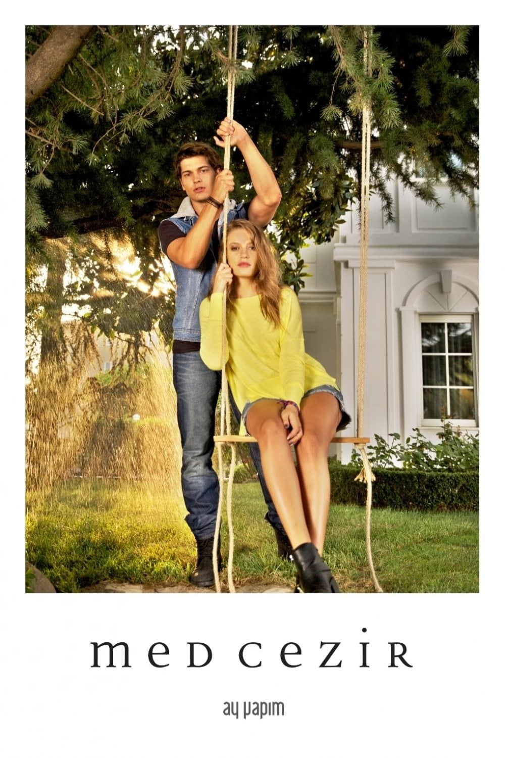 Medcezir - Ece Yörenç · 2013