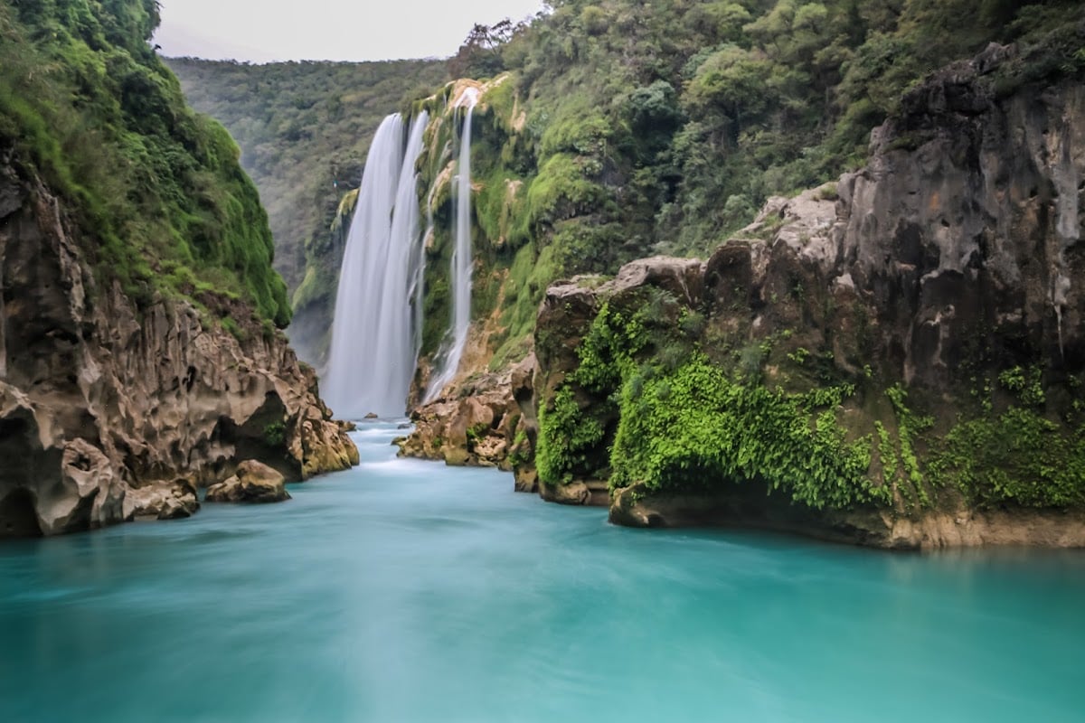 Cascada de Tamul - Tourist Attraction · San Luis Potosi