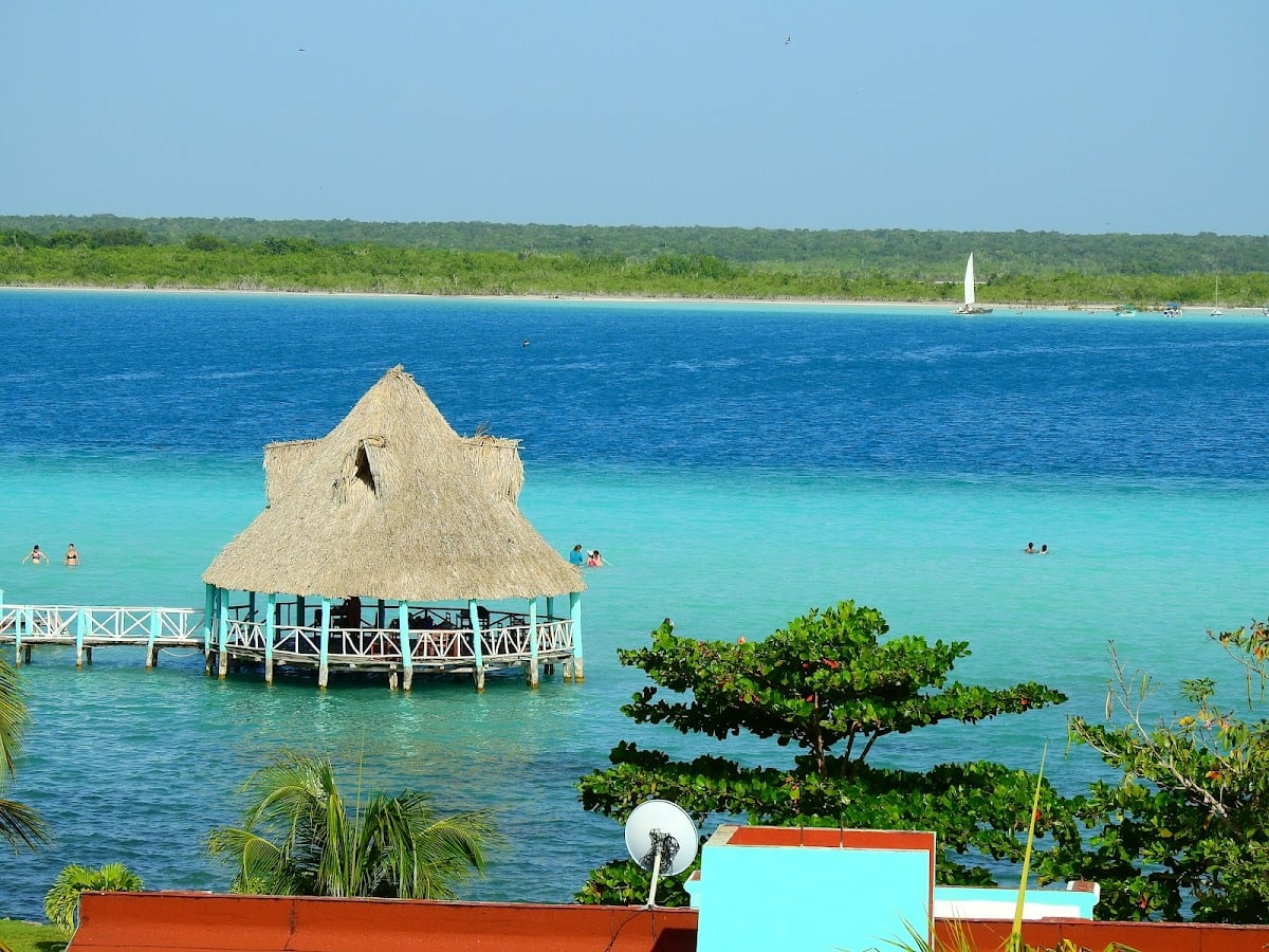 Bacalar Lagoon - Natural Feature · Quintana Roo