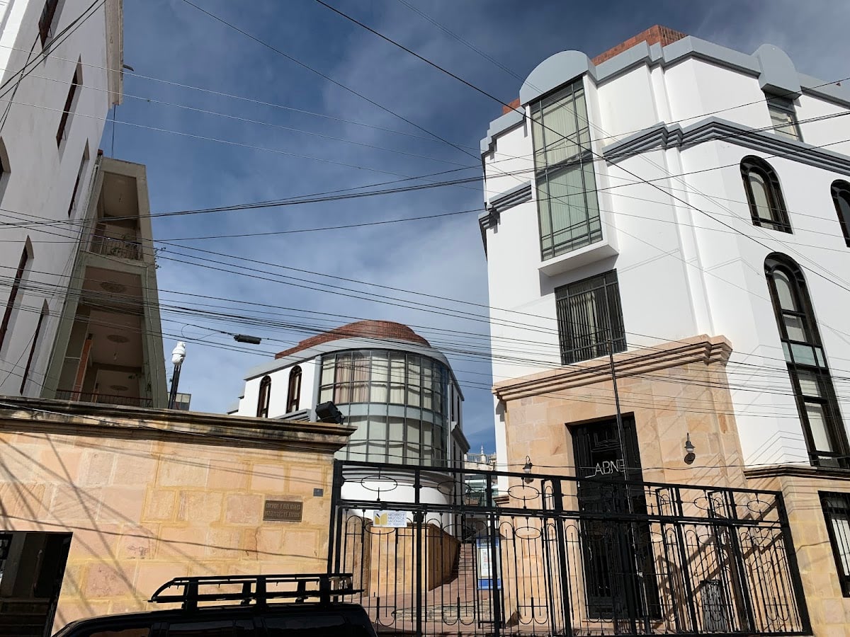 Archivo y Biblioteca Nacional