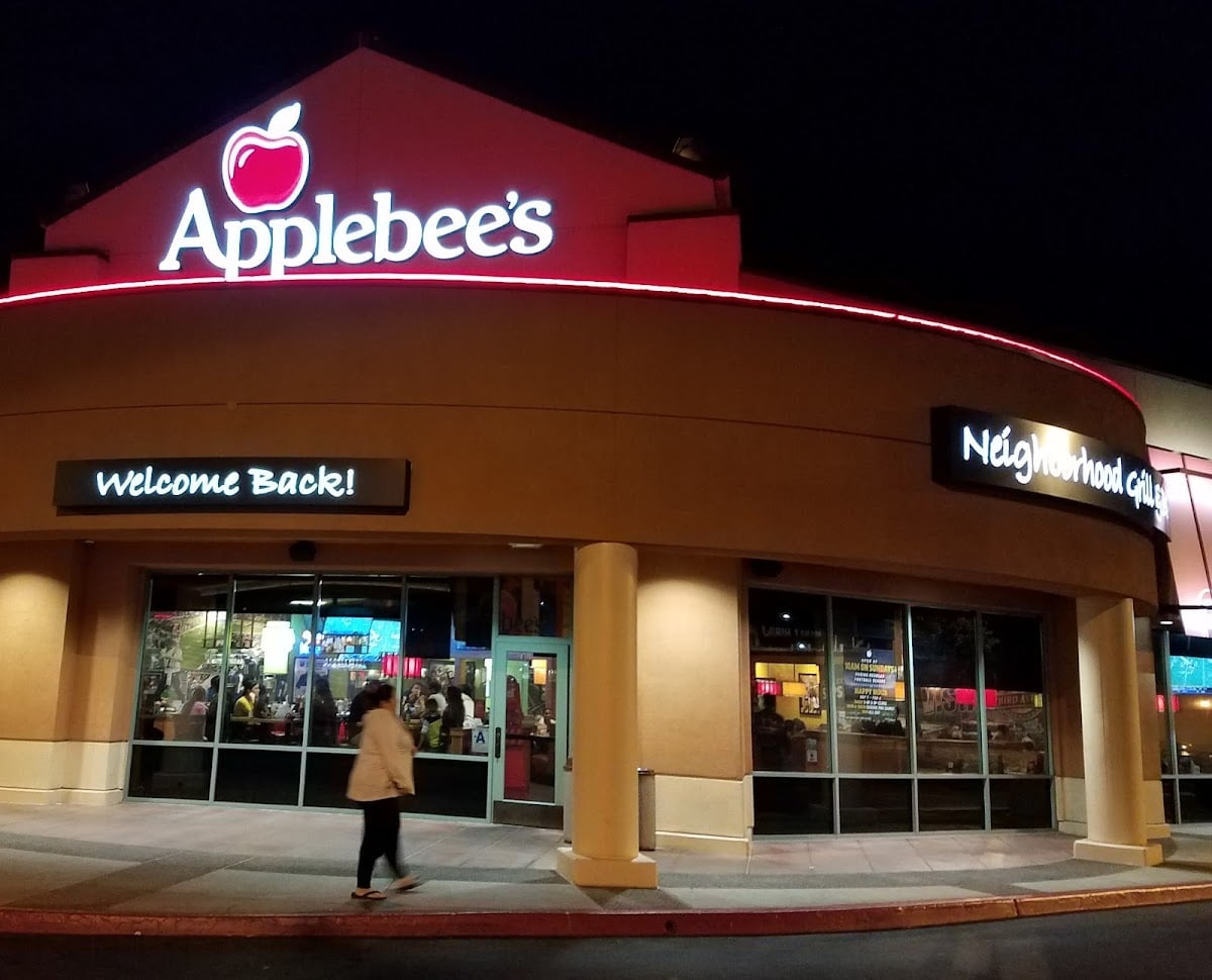 Applebee's Grill + Bar