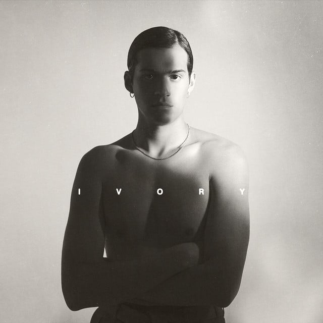 Invincible - Song · Omar Apollo, Daniel Caesar
