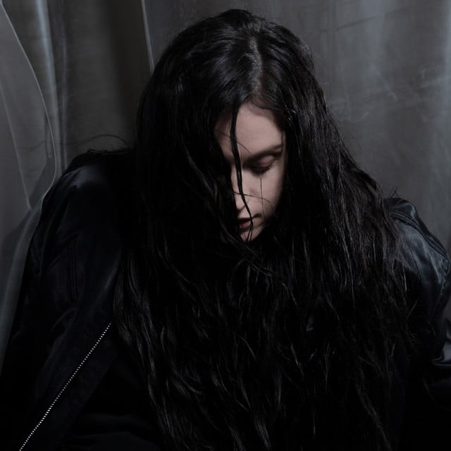 Clara La San - Artist