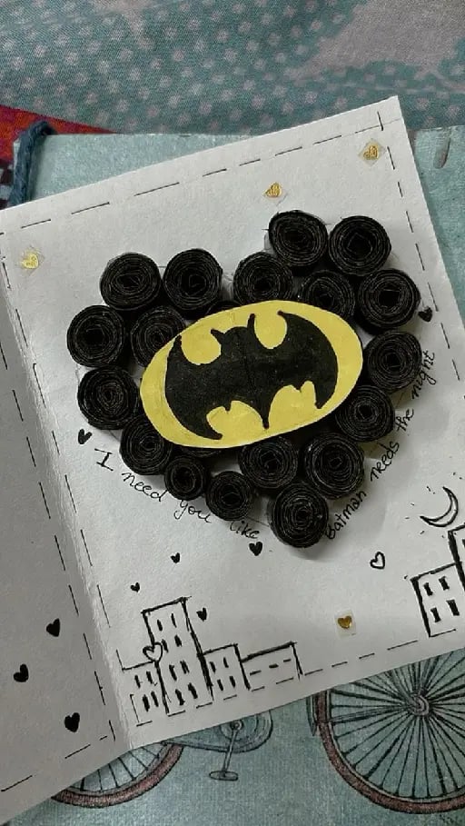 TikTok - Make Your Day - Un detalle sencillo pero muy bonito para tu pareja fan de Batman.🖤