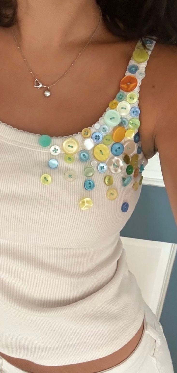 button tank top - Pinterest